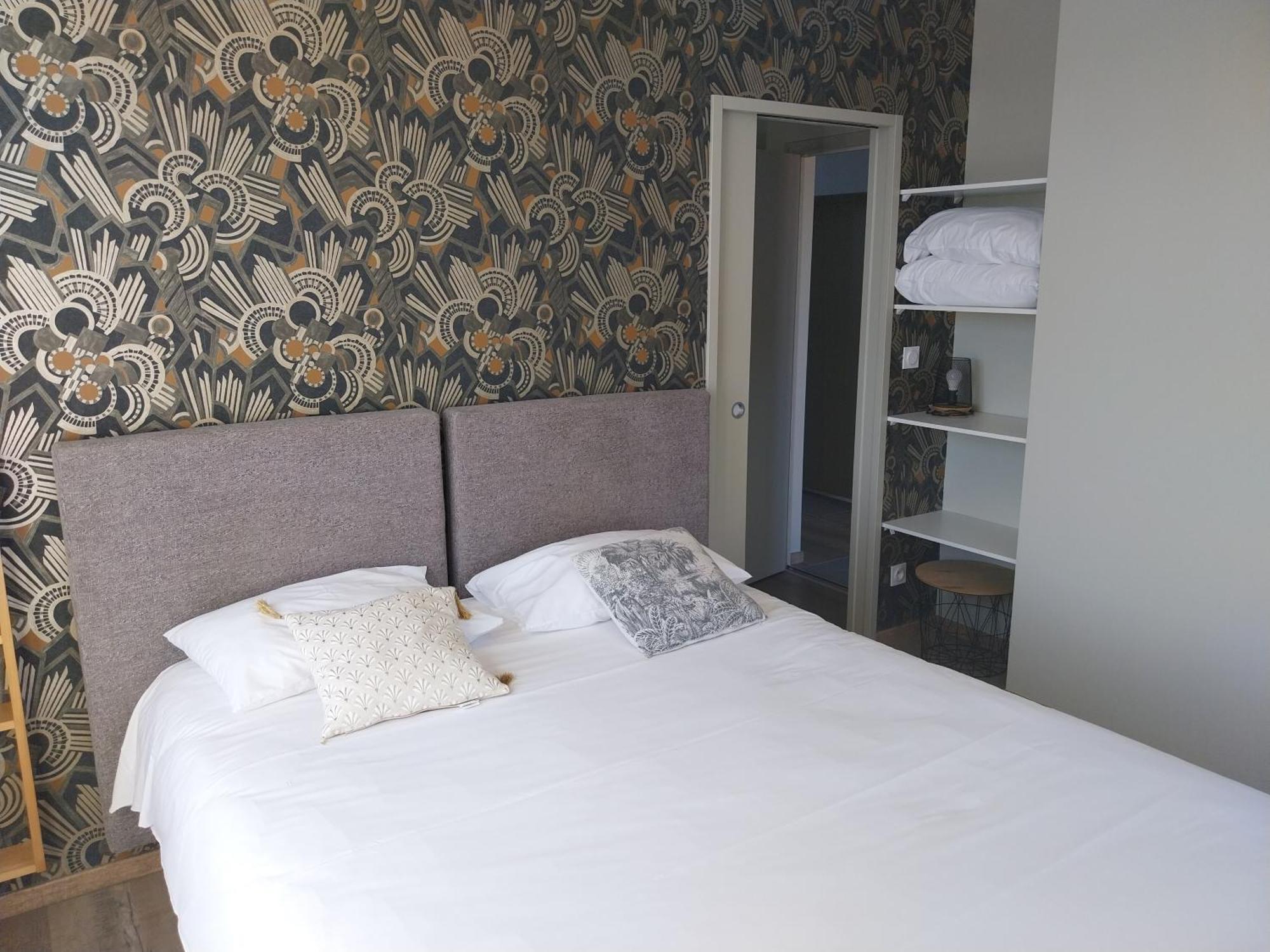 Logis Hotel Restaurant Cruzel Maurs Εξωτερικό φωτογραφία