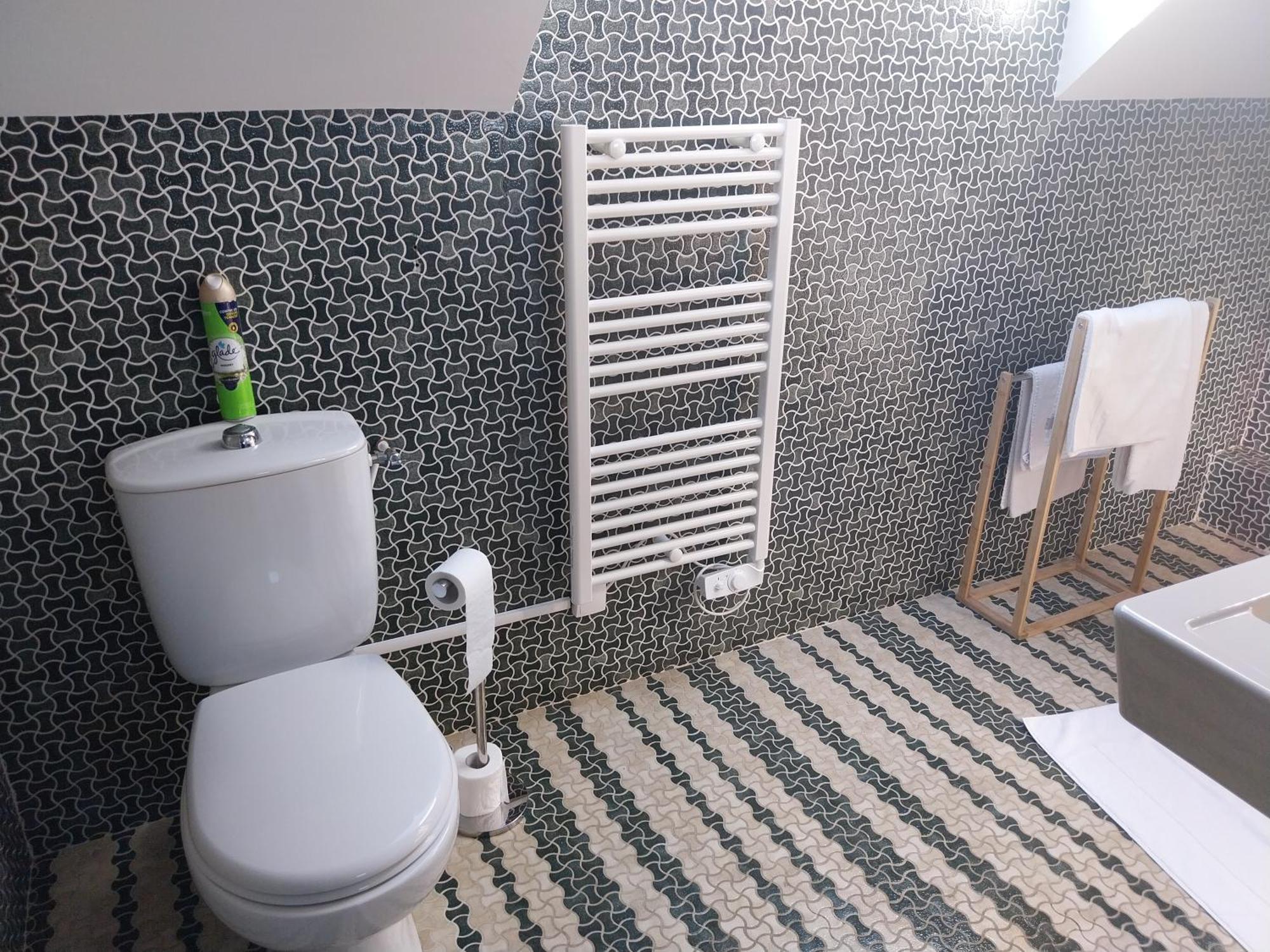 Logis Hotel Restaurant Cruzel Maurs Εξωτερικό φωτογραφία