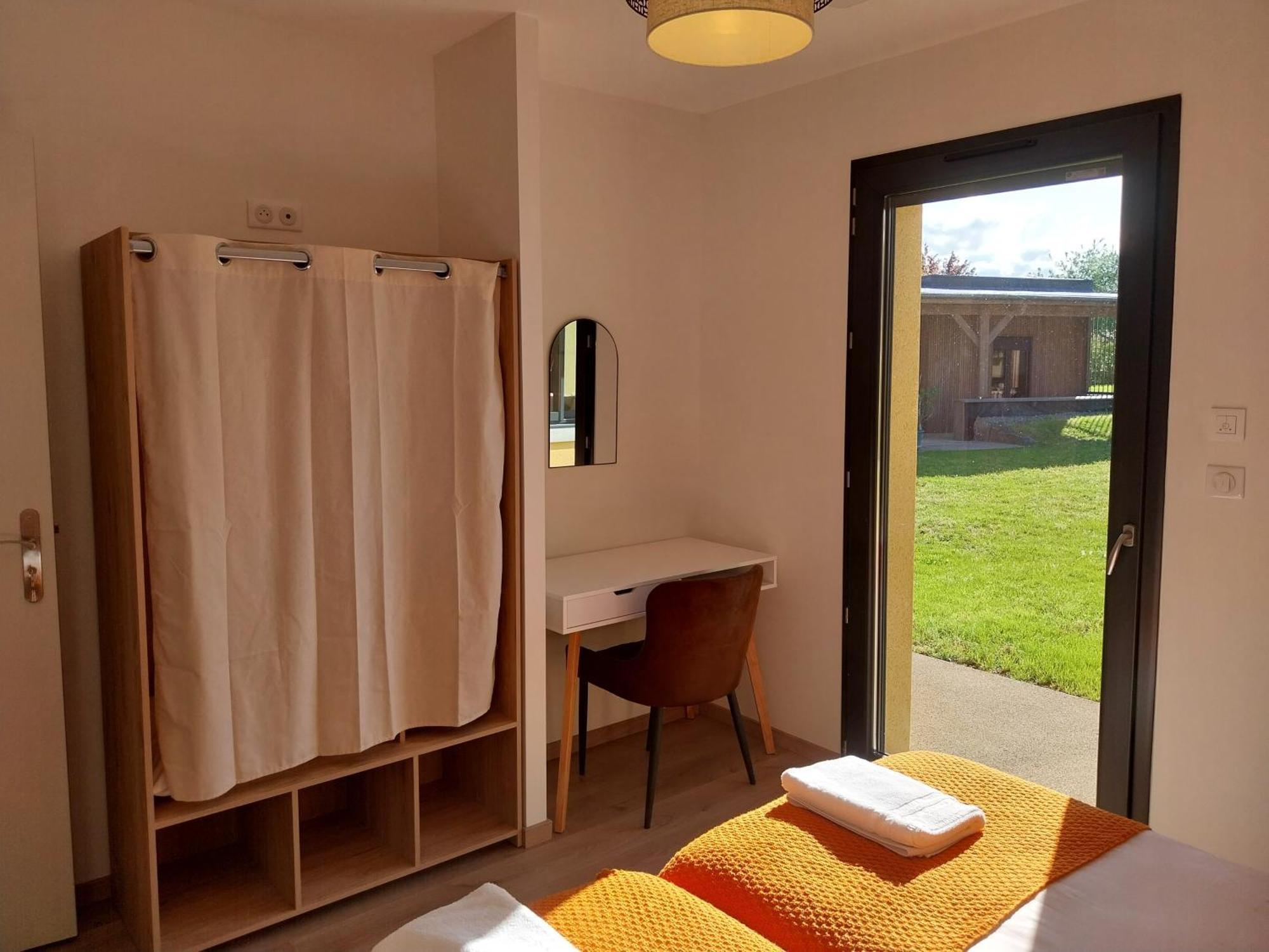 Logis Hotel Restaurant Cruzel Maurs Εξωτερικό φωτογραφία